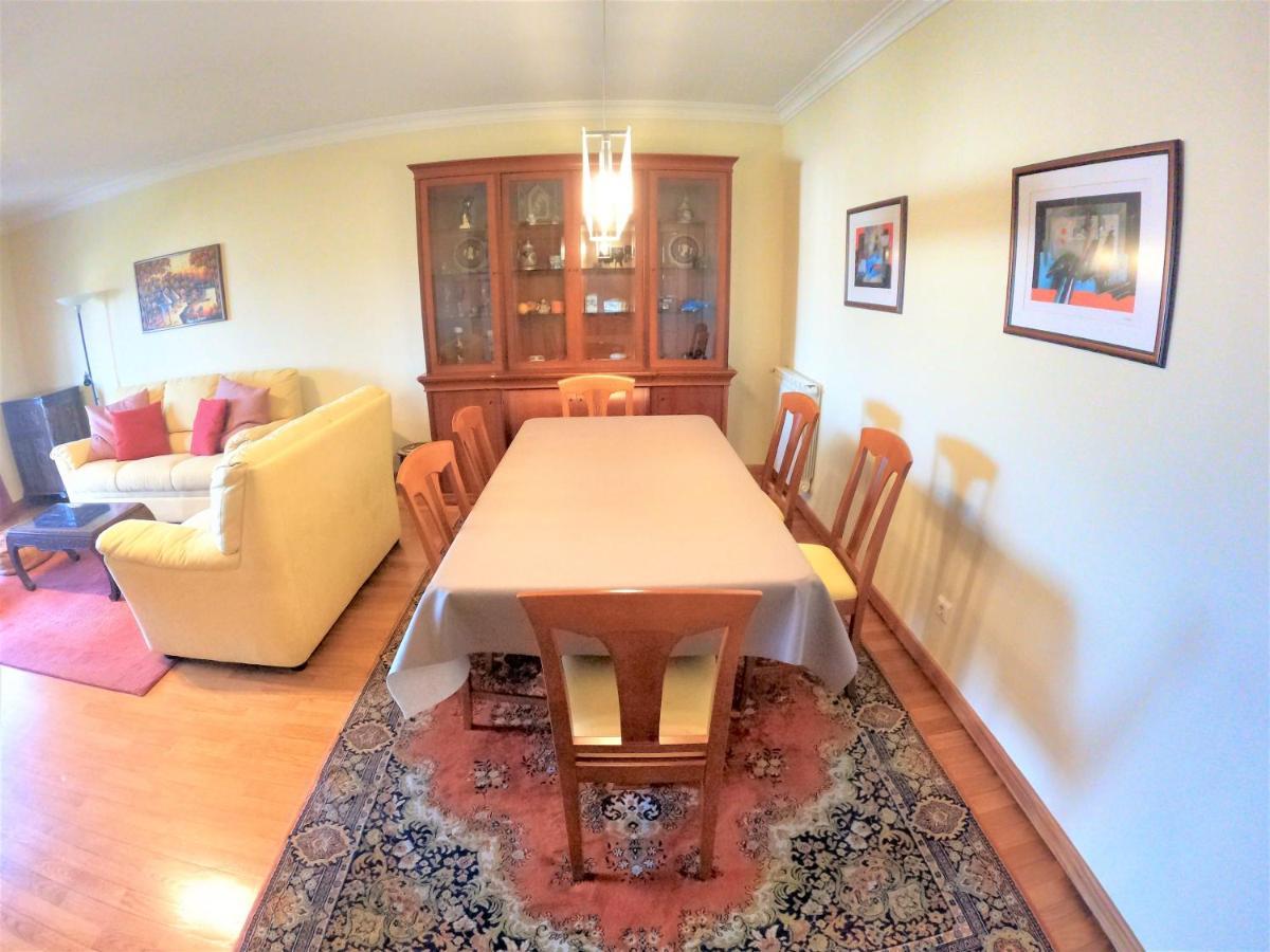 Lisbon 2 Bedroom Apartment With Balcony In Algés Dış mekan fotoğraf